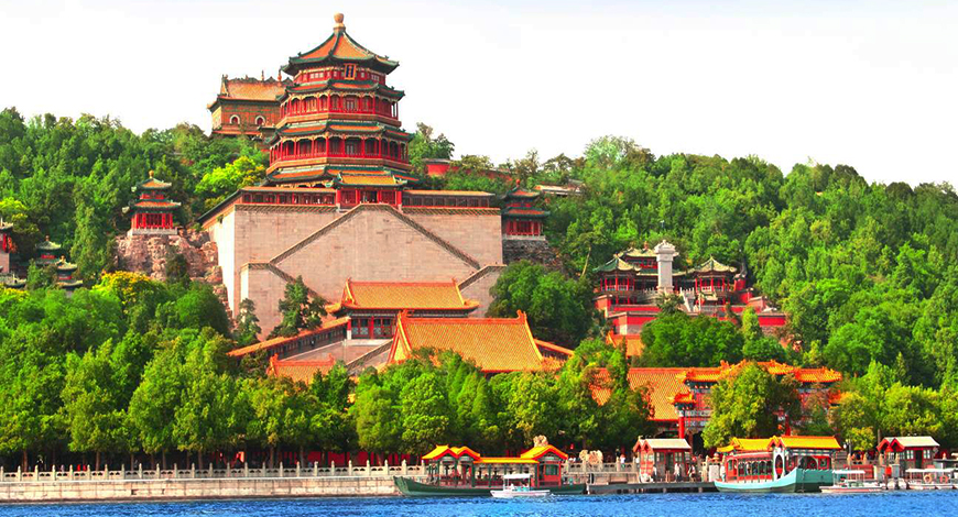 Летний императорский дворец династии Цин в Пекине
